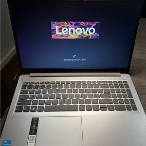 Lenovo IdeaPad 15IJL7 15.6” laptop 128GB Windows 11S